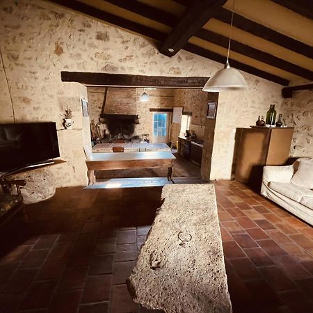Вілла Refuge De Perreau Saint-Michel-de-Montaigne Екстер'єр фото